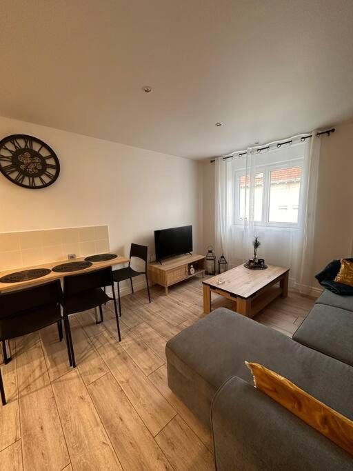 Appartement 1 Au Coeur De Perigueux Ngoại thất bức ảnh